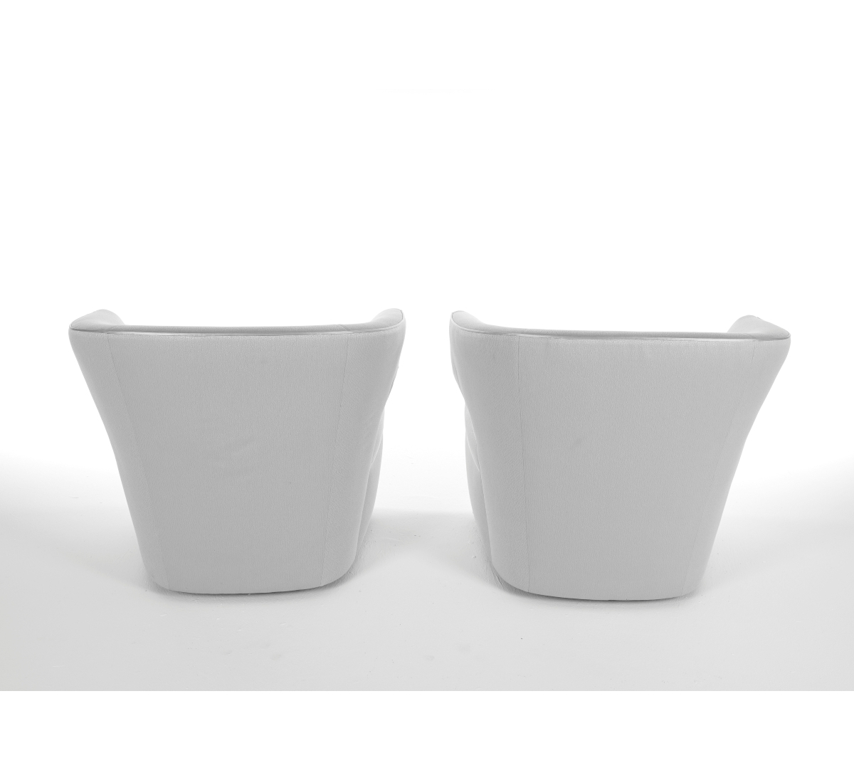 Пара кресел LANA Donghia, стоимость 3 520 000 руб.  Фотография 2